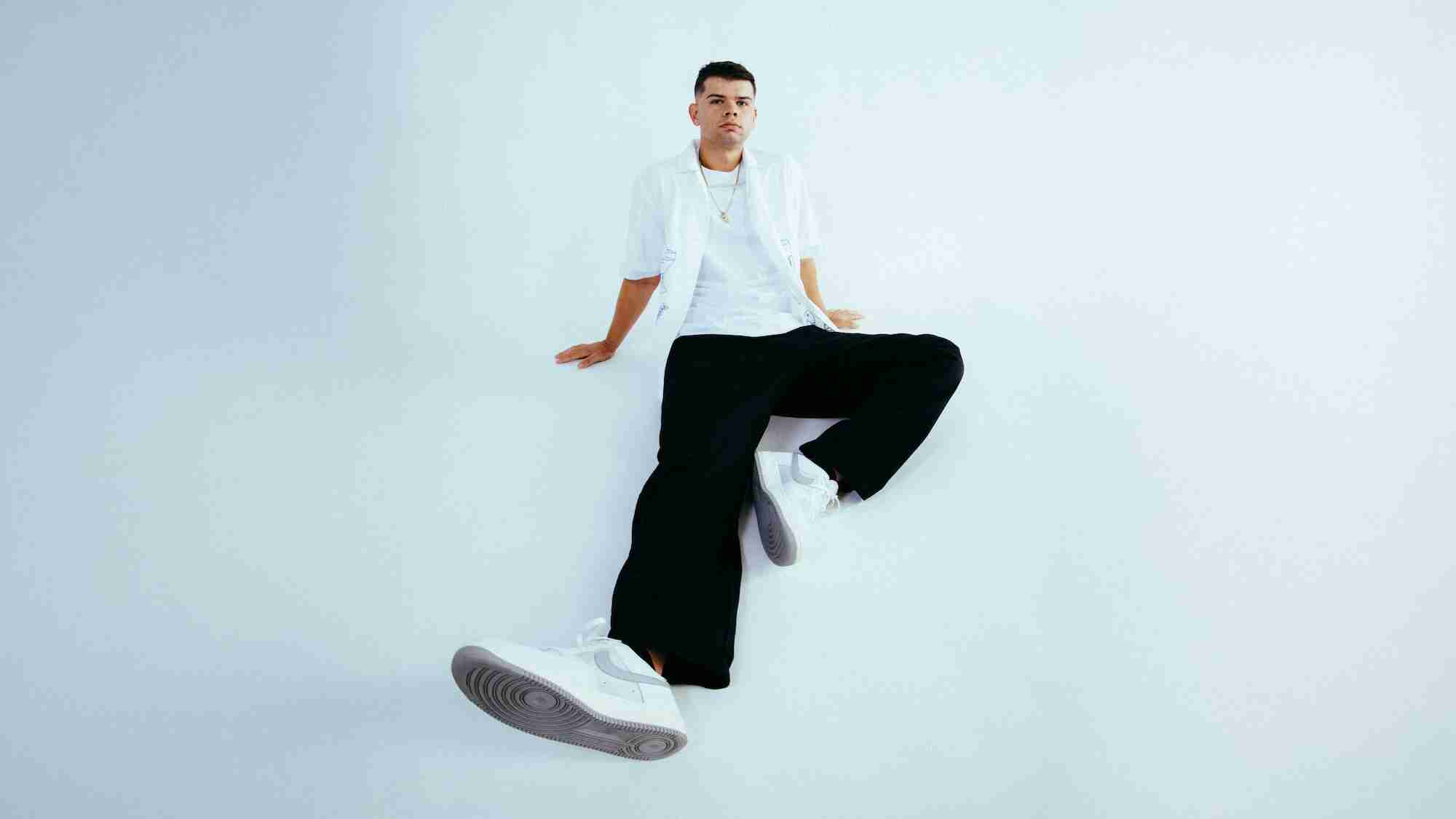 Scene News: Hugh Bagley Shares Luminescent New Single + Video 'Lay Low'