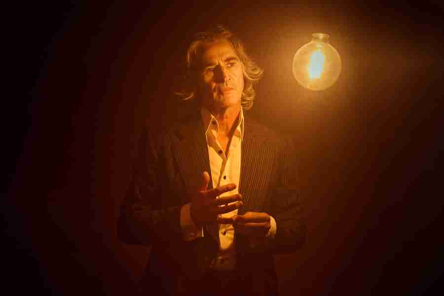 Scene News: Justin Davies And The Tortured Souls Share Affecting Single And Video 'Unforgettable Days'