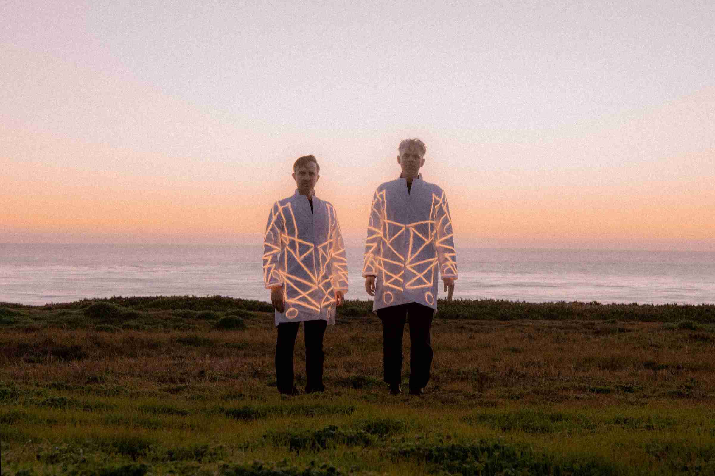 Scene News: Pnau Collab With Mexican Rock Band 'The Warning' For New Single 'Tu Corazón (Your Heart)', Alongside 12-Date Regional Aus Tour Announce