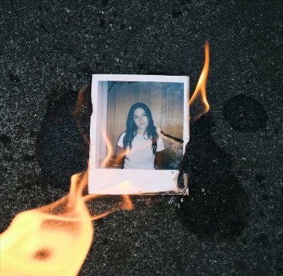 Scene News: Sold-Out Launch Signals Bright Future for Emerging Indie-Pop Talent Sophia J Smith