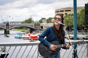 Amy-Shark-Yarra-River-22nd-Dec-2021-by-Paul-Miles-23-of-39