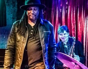 Bernard Fowler & Tim Ries  