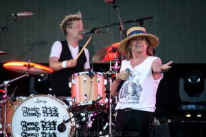 Cheap-Trick-UTSS-Hastings-Foreshore-Mornington-12th-March-2022-by-Paul-Miles-38-of-48