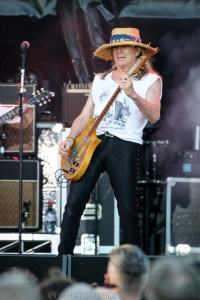Cheap-Trick-UTSS-Hastings-Foreshore-Mornington-12th-March-2022-by-Paul-Miles-44-of-48