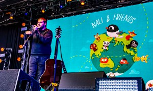 Dan Sultan & Justine Clarke - Kids At The Bowl, Sidney Myer Music Bowl, 6th March 2021 by Mary Boukouvalas (12 of 48)