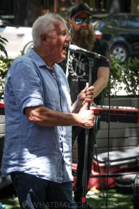 Daryl Braithwaite, CBD streets, Melbourne 24th Dec 2021 by Paul Miles