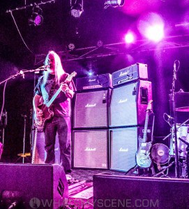 Dinosaur Jr  
