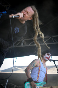 Frenzal-Rhomb-Spring-Loaded-Mornington-12th-Feb-2022-by-Paul-Miles-12-of-28