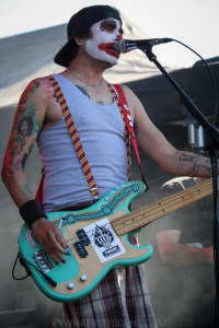 Frenzal-Rhomb-Spring-Loaded-Mornington-12th-Feb-2022-by-Paul-Miles-17-of-28