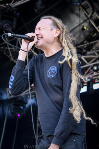Frenzal-Rhomb-Spring-Loaded-Mornington-12th-Feb-2022-by-Paul-Miles-26-of-28