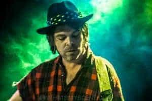 Gaz Coombes  