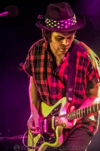 Gaz Coombes  
