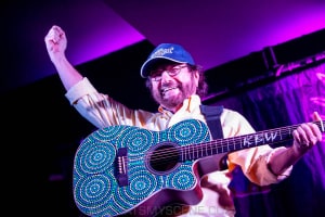 Kevin Bloody Wilson, Commercial Hotel, Melbourne 27th March 2021 by Paul Miles (6 of 46)