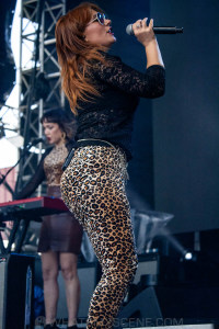 Killing Heidi at By the C, Catani Gardens, Melbourne 14th March 2021 by Paul Miles (7 of 38)