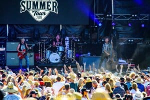 The Living End - Mornington Racecourse, Melbourne 19th Jan 2019 by Paul Miles (30 of 31)