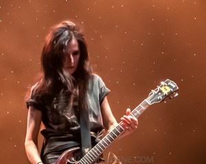 Magic Dirt, April Sun, St Kilda Triangle, 22nd April 2021 by Mary Boukouvalas (20 of 22)