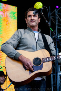 Pete Murray at By the C, Catani Gardens, Melbourne 14th March 2021 by Paul Miles (14 of 34)