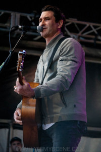 Pete Murray at By the C, Catani Gardens, Melbourne 14th March 2021 by Paul Miles (2 of 34)