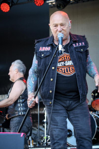 Rose-Tattoo-UTSS-Hastings-Foreshore-Mornington-12th-March-2022-by-Paul-Miles-5-of-33
