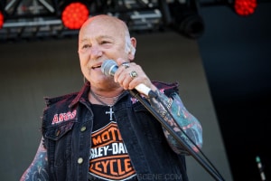 Rose-Tattoo-UTSS-Hastings-Foreshore-Mornington-12th-March-2022-by-Paul-Miles-8-of-33