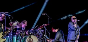 Stone-Temple-Pilots-UTSS-Margaret-Court-Arena-16th-March-2022-by-Mary-Boukouvalas-10-of-12