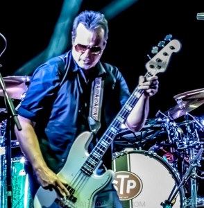 Stone-Temple-Pilots-UTSS-Margaret-Court-Arena-16th-March-2022-by-Mary-Boukouvalas-5-of-12