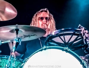 Stone-Temple-Pilots-UTSS-Margaret-Court-Arena-16th-March-2022-by-Mary-Boukouvalas-6-of-12