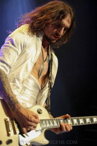 The Darkness, Forum Theatre, Melbourne 14th March 2020 by Paul Miles (34 of 40)