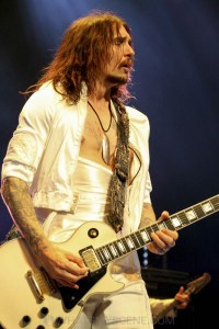 The Darkness, Forum Theatre, Melbourne 14th March 2020 by Paul Miles (36 of 40)