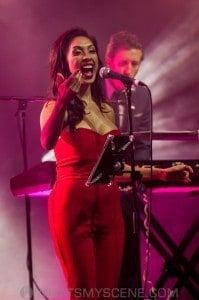 Robyn Lau